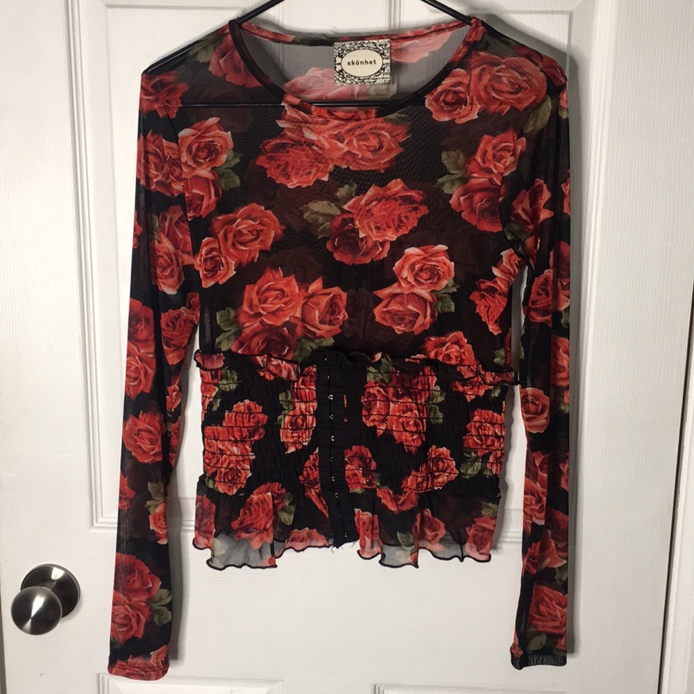 beautiful blouse in black with red flowers
